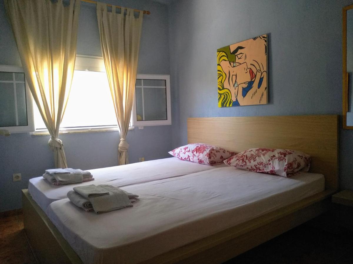 House Of Colors Apartment Néa Meságkala Bagian luar foto