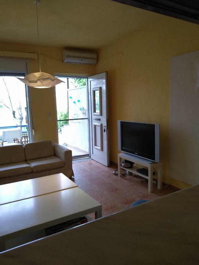 House Of Colors Apartment Néa Meságkala Bagian luar foto
